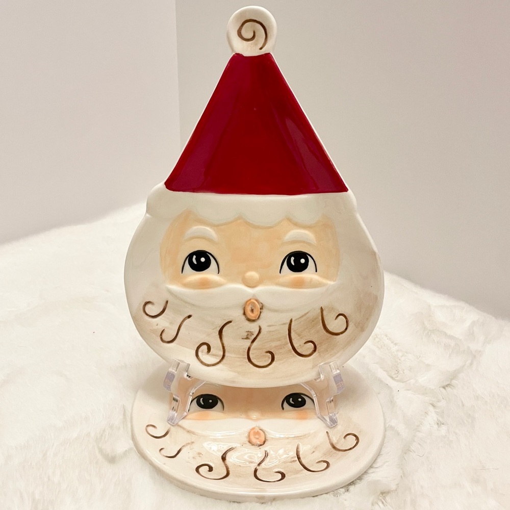 Johanna Parker Transpac Set of 2 Santa Claus‎ CHRISTMAS Appetizer Dessert Plates